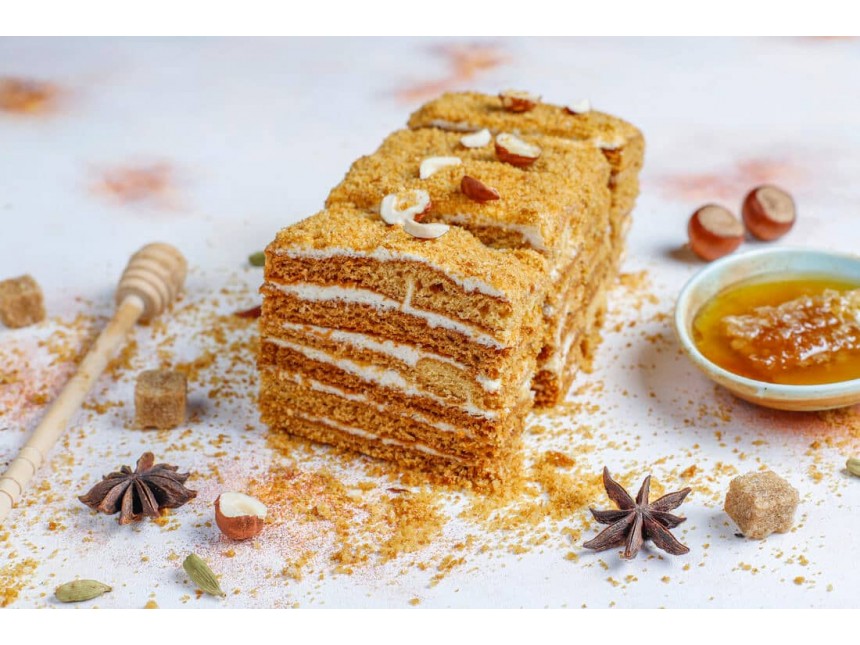 Любимый медовый торт: пошаговые рецепты медовика