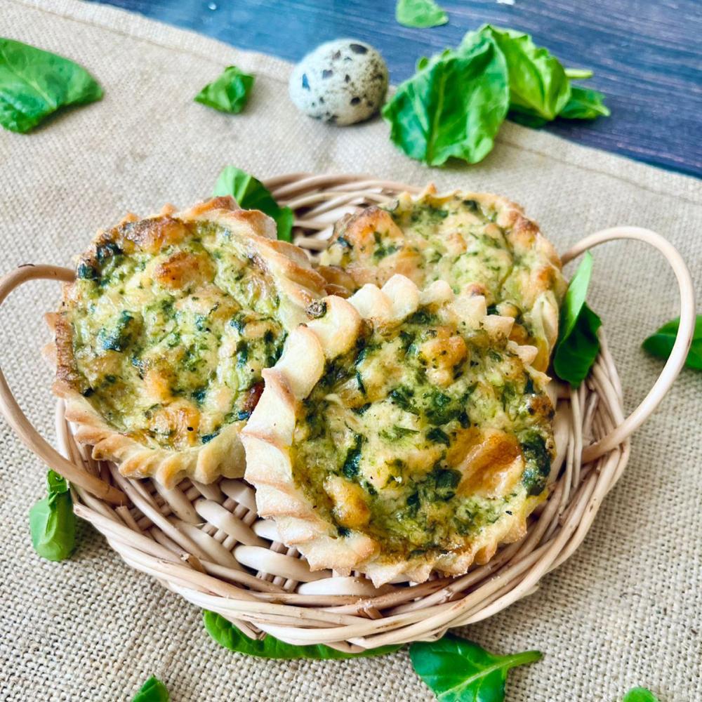 перепечки с курицей, сыром и шпинатом перепечки с курицей, сыром и шпинатом