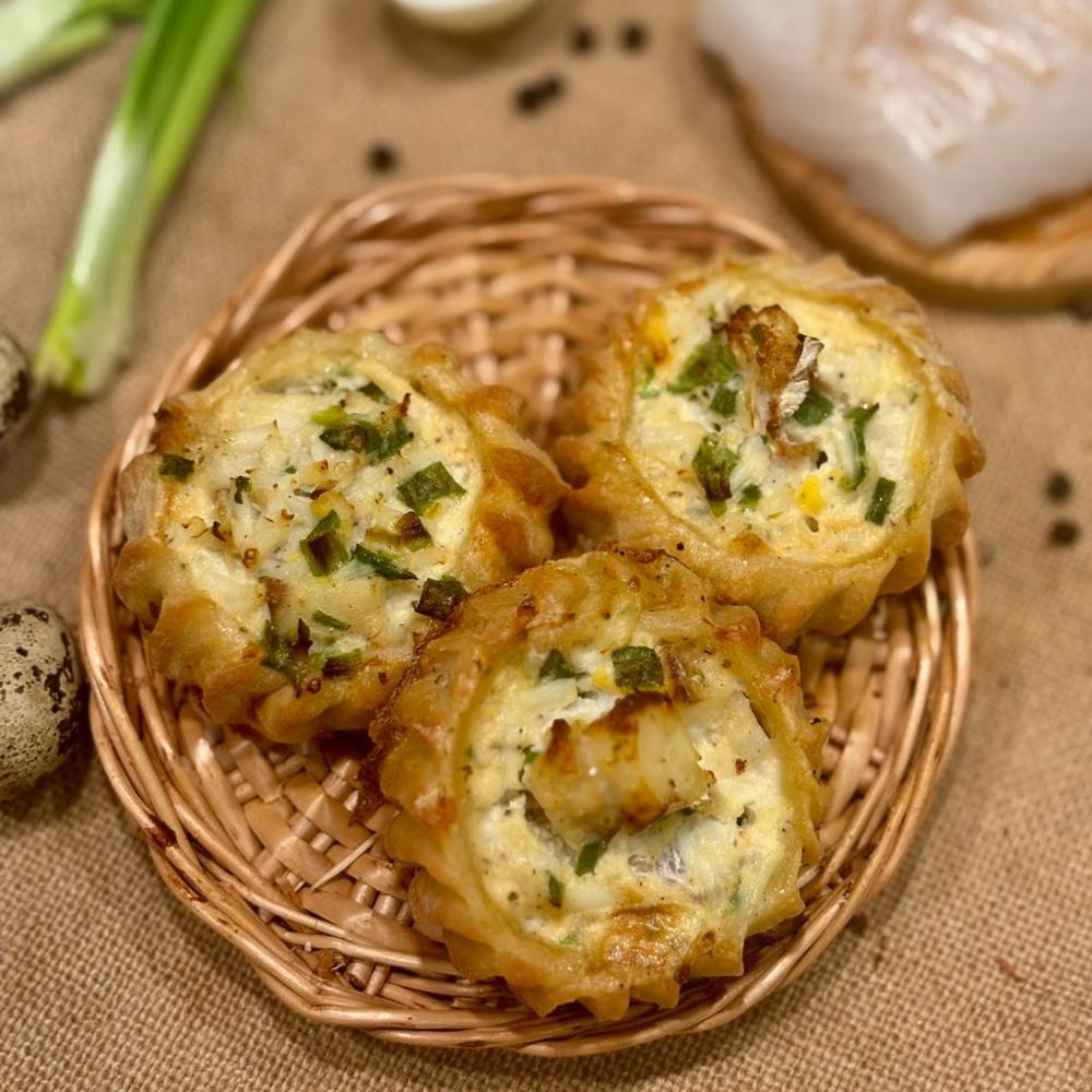 перепечки с треской, яйцом и зеленым луком 8 шт.
