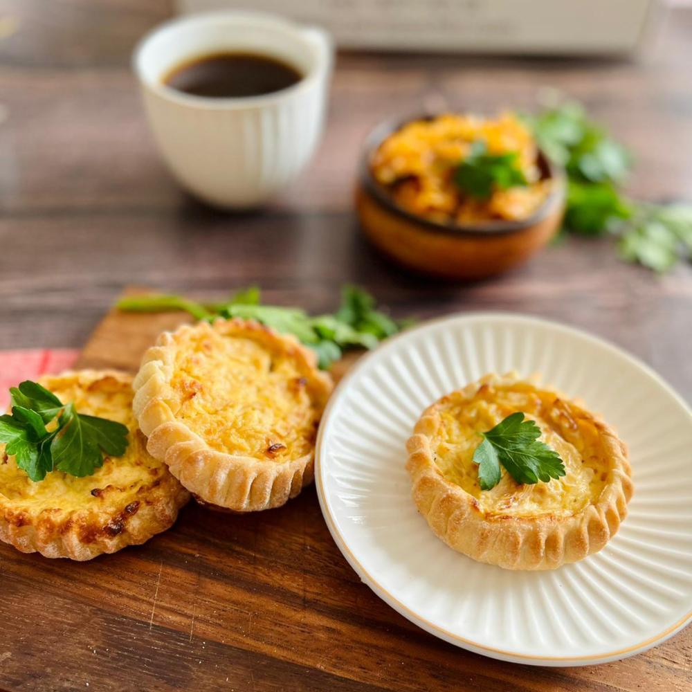 постные перепечки с капустой, зеленым луком постные перепечки с капустой, зеленым луком