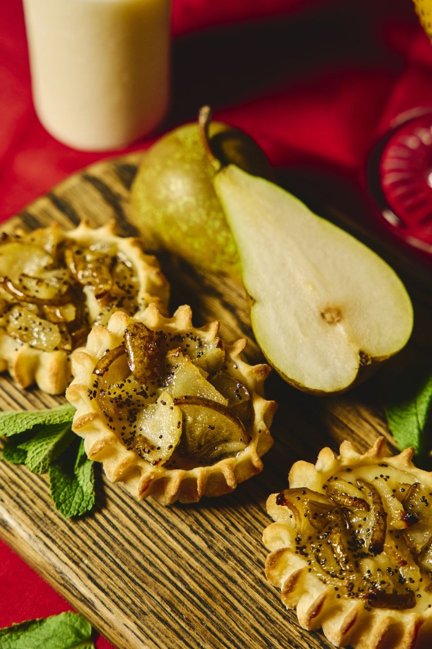 перепечки с грушей, маком и кремом "наполеон" постные 8 шт.