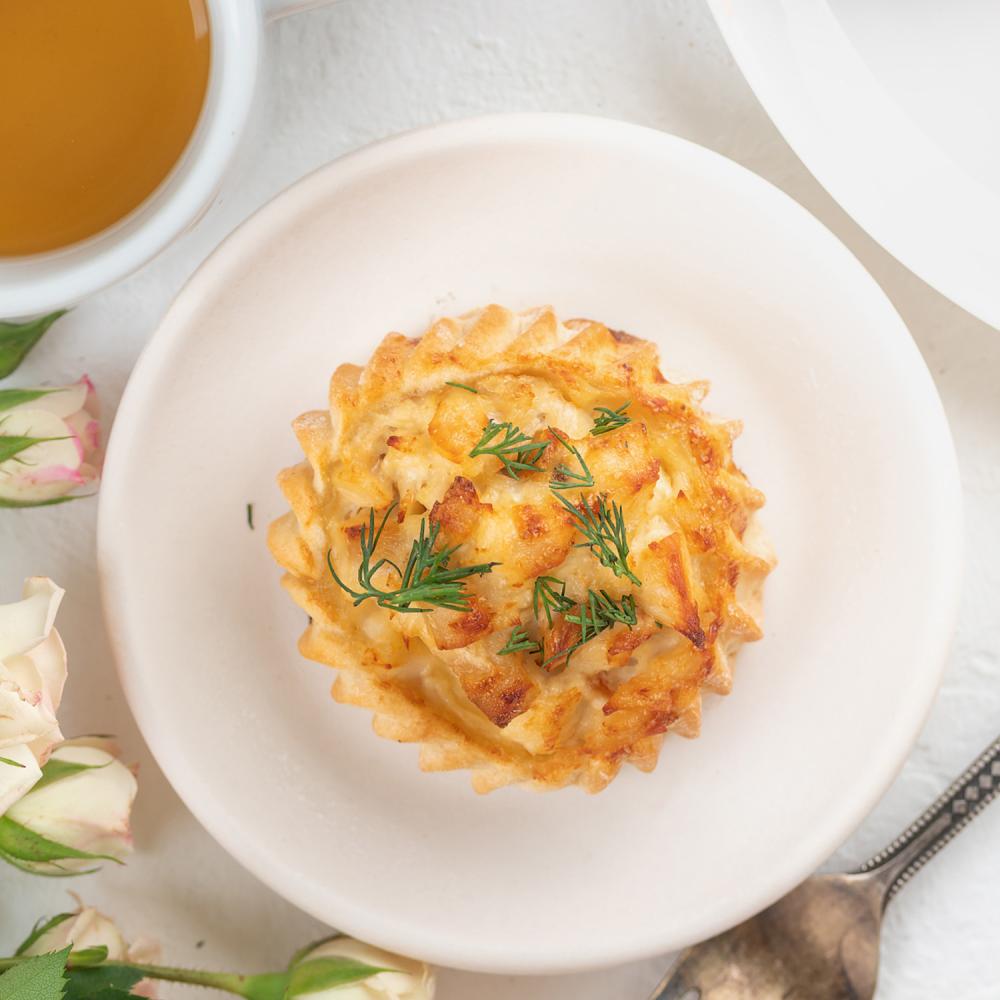 перепечки с курицей и сыром 8 шт. перепечки с курицей и сыром 8 шт.