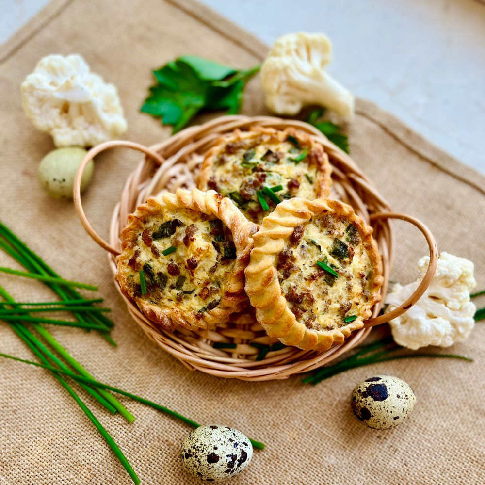 perepechki_s_tsvetnoy_kapustoy_i_myasom